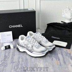 CN 샤넬 샤식스 스니커즈 화이트 실버(G39792 G39794)