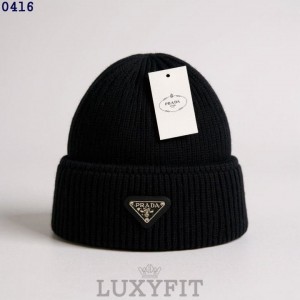 PD 프라다 삼각로고 비니