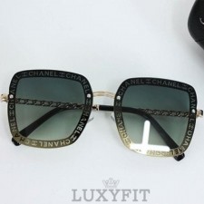 CN 샤넬 CC 스퀘어 프레임 선글라스
