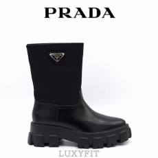 PD 프라다 여성 브러시드 가죽 부츠