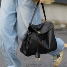 BC 발렌시아가 로데오백 풀