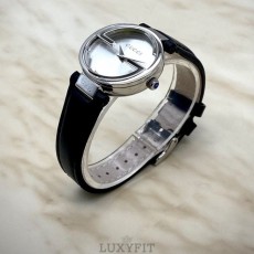 GC 구찌 인터로킹 화이트다이얼