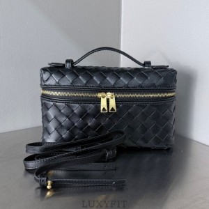 BT 보테가 베네타 뱅뱅 베니티 케이스