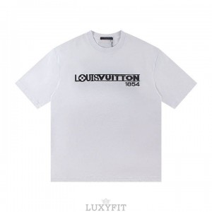 LV 루이비통 A 6433 1854 그래픽 로고 반팔