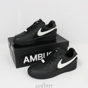 NK AB  나이키 X 엠부쉬 에어포스 로우1 스니커즈 로우탑 블랙