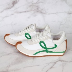 LW 로에베 플로우 러너 나일론 앤 스웨이드 그린