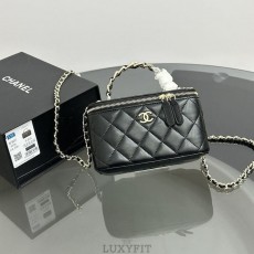 CN 샤넬 베니티 탑핸들 직사각 램스킨 블랙 금장 (AP2199)