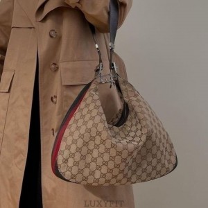 GC 구찌 아타셰 숄더백 (702823)