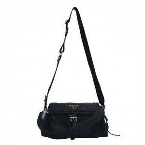PD 프라다 익스플로어 미디엄 리나일론 블랙 숄더백