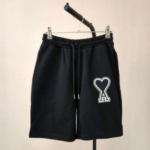 AM 아미 빅하트 자수 반바지 팬츠