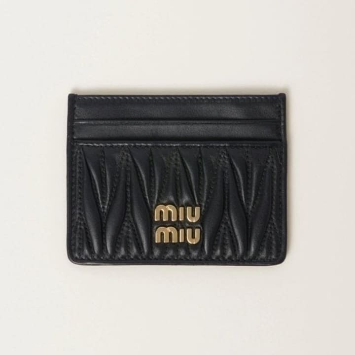 MU 미우미우 카드지갑