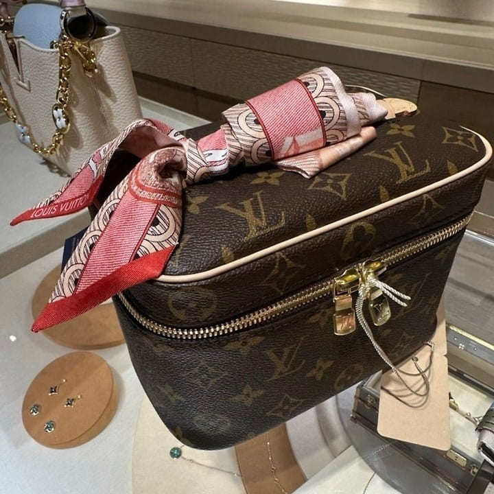 LV 루이비통 니스 BB