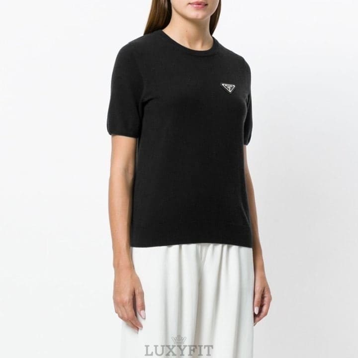 PD 프라다 컬러플레이트 여성 니트반팔