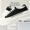 MQ 알렉산더 멕퀸 트레드 슬릭 스니커즈