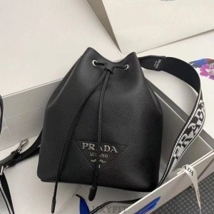 PD 프라다 다이노 스몰 핸드백