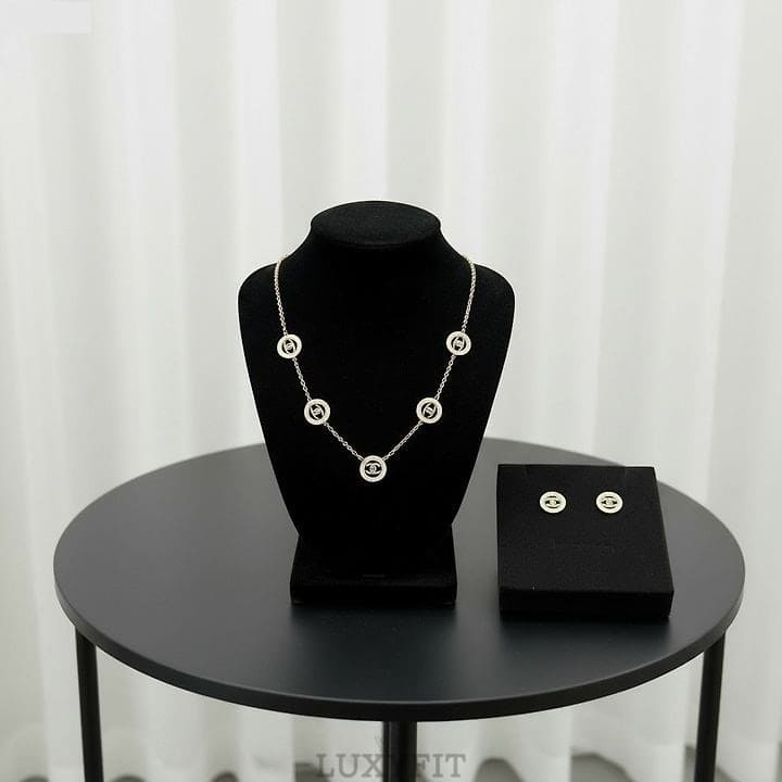 CN 샤넬 더블 트리플 포인트 네크리스 & 이어링 2종세트