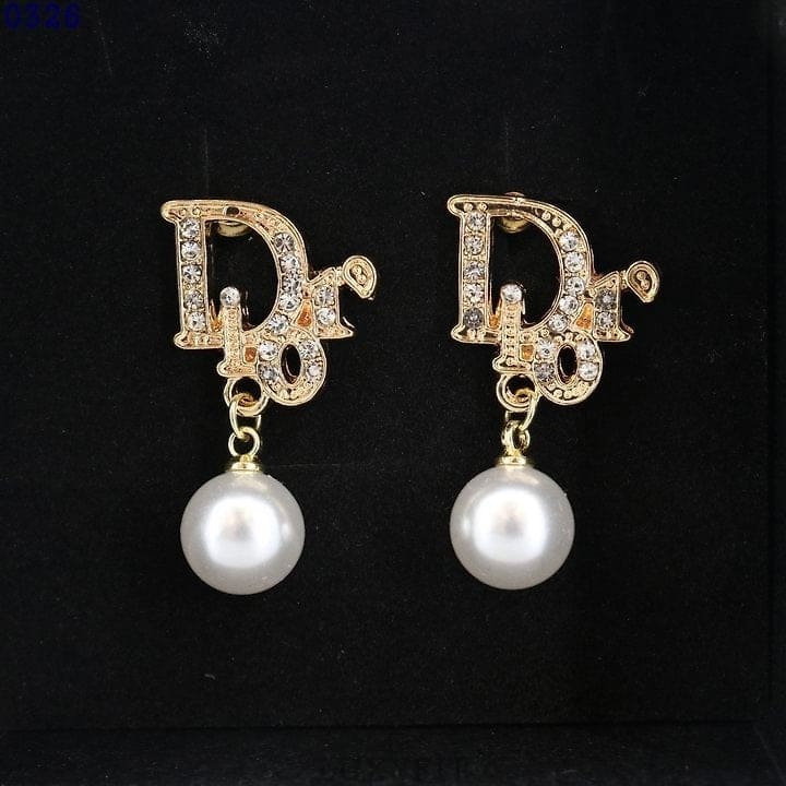 DO 디올 로고 큐빅 진주 귀걸이