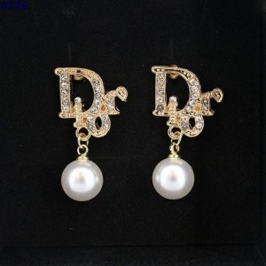 DO 디올 로고 큐빅 진주 귀걸이