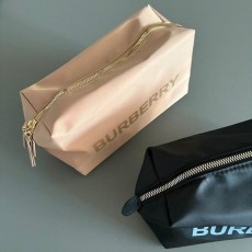 BB 버버리 네오프랜 파우치