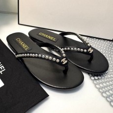 CN 샤넬 진주 장식 플립플랍 조리