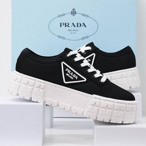 PD 프라다 더블 휠 나일론 개버딘 스니커즈