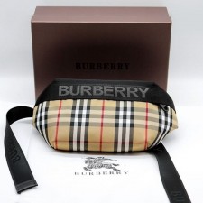 BB 버버리 24ss 빈티지 체크 힙색 공용