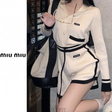 MU 미우미우 골지 브이 가디건 반바지 세트