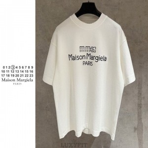 MG 메종 마르지엘라 파리로고 반팔 티셔츠(수입)