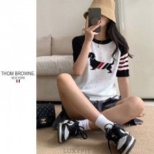 TB 톰브라운 강아지 도트배색 반팔니트