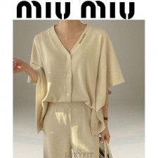 MU 미우미우 박스가디건 니트팬츠 세트