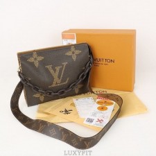 LV 루이비통 M47542 파우치 체인 크로스백