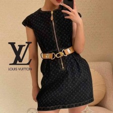 LV 루이비통 벨트 라인 지퍼 포인트 원피스