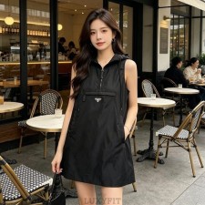 PD 프라다 후드 원피스