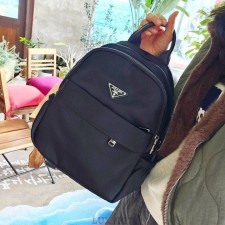 PD 프라다 투지퍼백팩