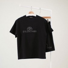 BC 발렌시아가 러버 레터링  프린팅 반팔 티셔츠 & 반바지 트레이닝 셋업
