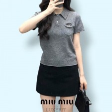 MU 미우미우 포켓 로고 카라