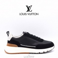 LV 루이비통 남성 스니커즈