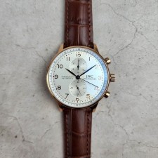 IWC 샤프하우젠 포르투기저 화이트다이얼 골드침