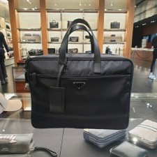 (국내)PD 프라다 리나일론 사피아노 Re-Nylon and Saffiano leather briefcase